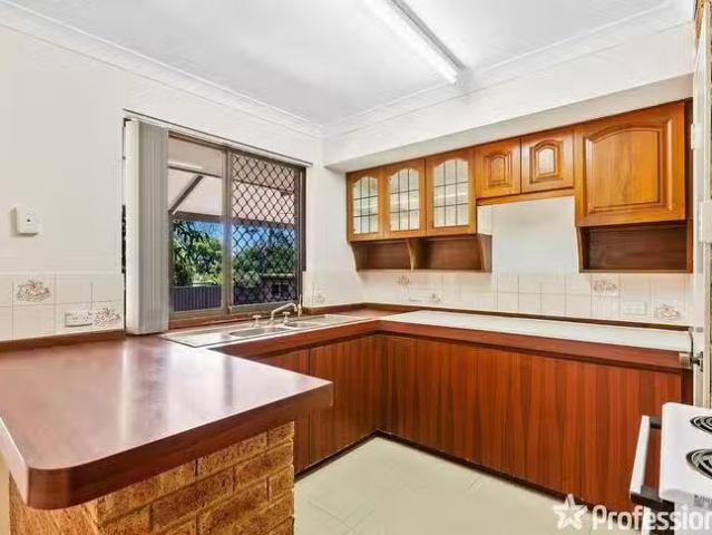 House for rent in Lesmurdie, Western Australia