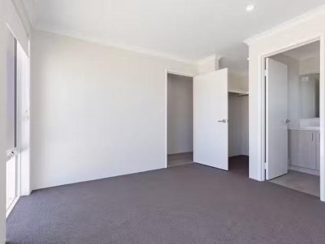 House for rent in Whitby, Western Australia