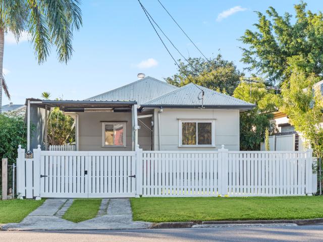 House for sale in Brighton