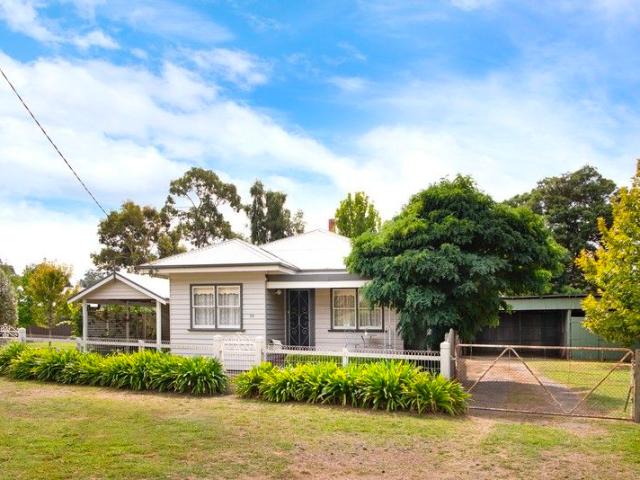 House for sale in Castlemaine, Victoria