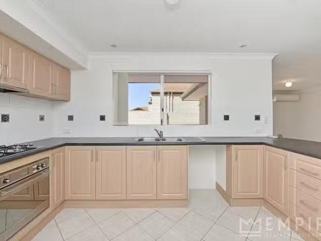 House for rent in Spearwood, Western Australia
