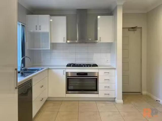 Apartment for rent in Spearwood, Western Australia