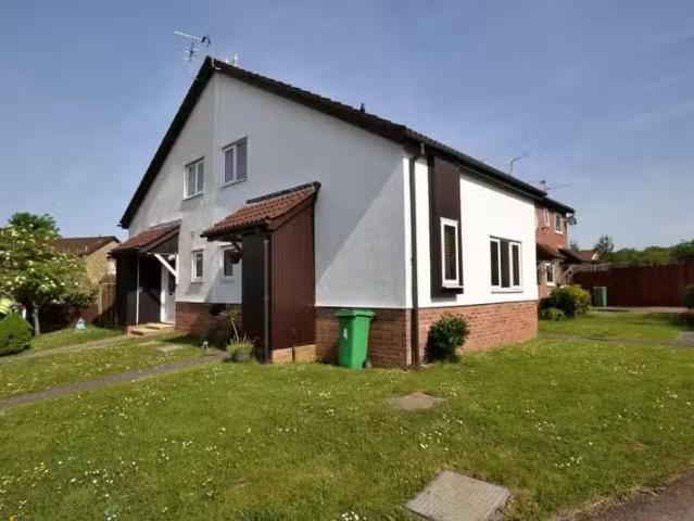 House for rent in Falcon Lodge, Wales