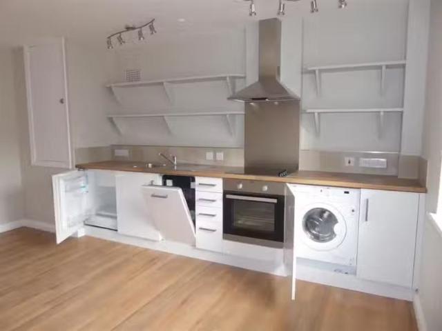 House for rent in Olveston, South Gloucestershire