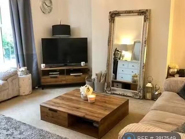 House for rent in Navestock Side