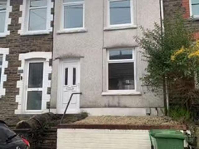 House for rent in Pontypridd, Wales