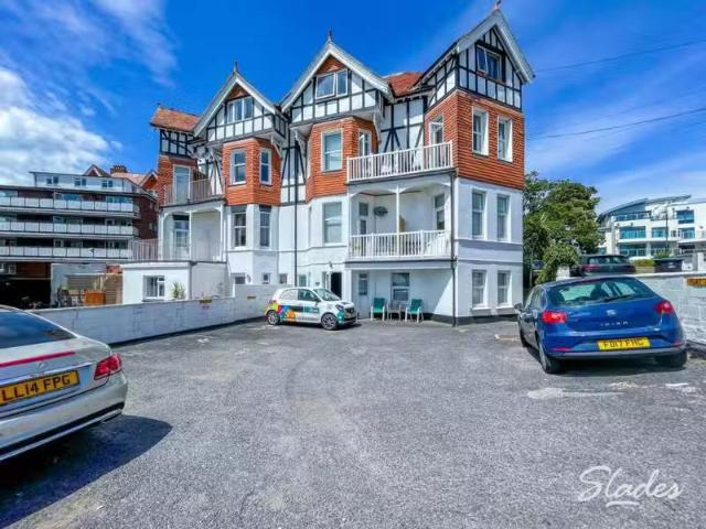 Apartment for rent in Boscombe, Bournemouth