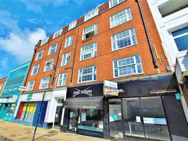 Apartment for rent in Westborough, Surrey