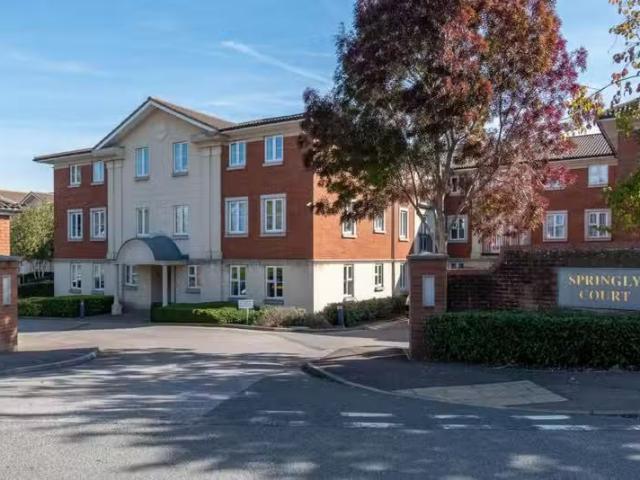 Apartment for rent in Kingswood, Cadbury Heath
