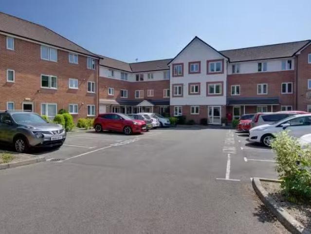 Apartment for rent in West Parley, East Dorset