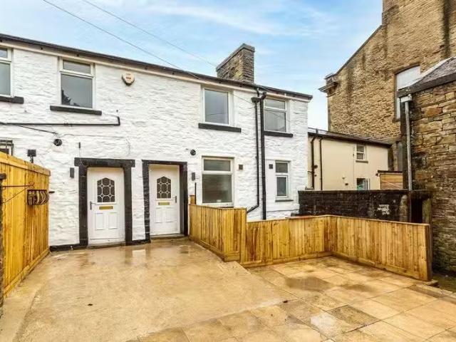 House for rent in Darwen