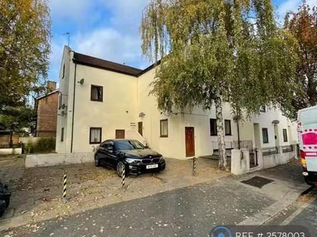 House for rent in City Centre, Georgia