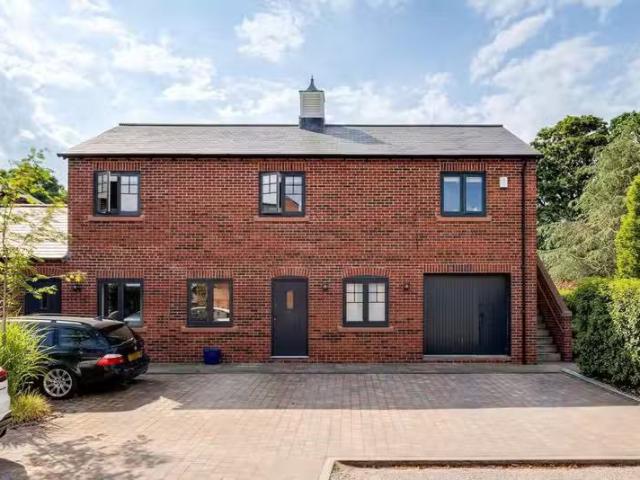 House for rent in Pulford, Cheshire
