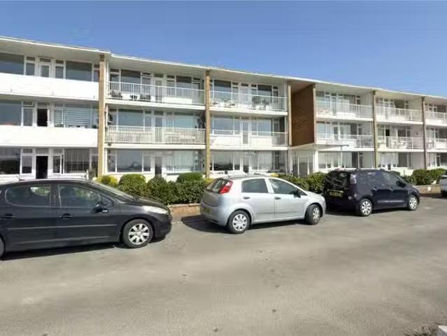 House for rent in Fishersgate, West Sussex