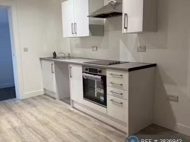 House for rent in Lee Bank, Greater Manchester