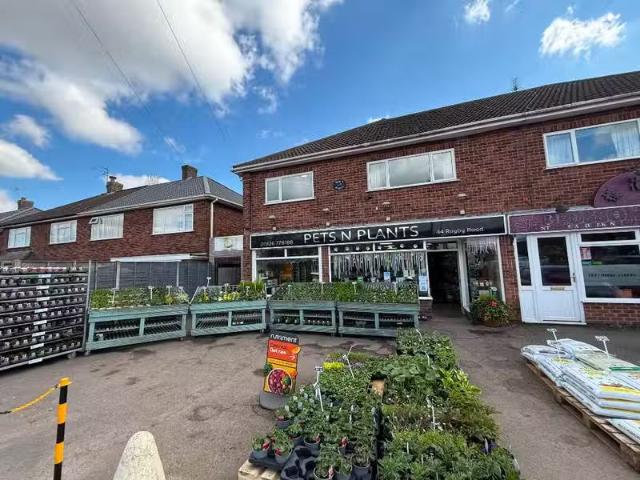 House for rent in Green Close, Warwickshire