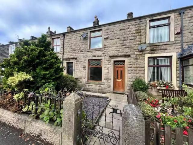 House for rent in Hazelhurst, Bury