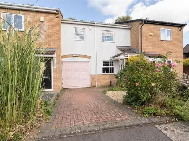 House for rent in Monkspath, West Midlands