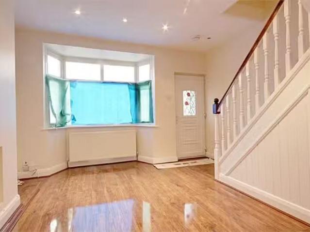 House for rent in Ponders End, Greater London