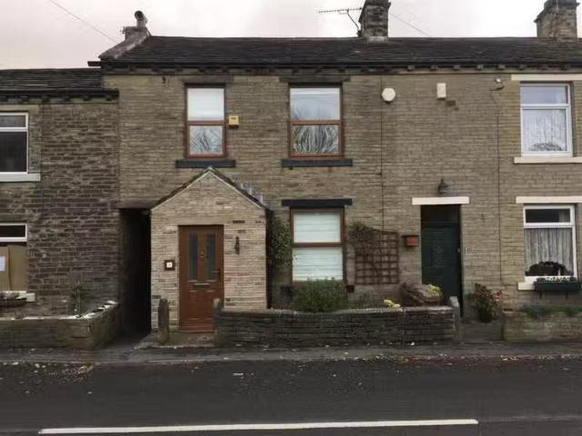 House for rent in Norwood Green, Calderdale