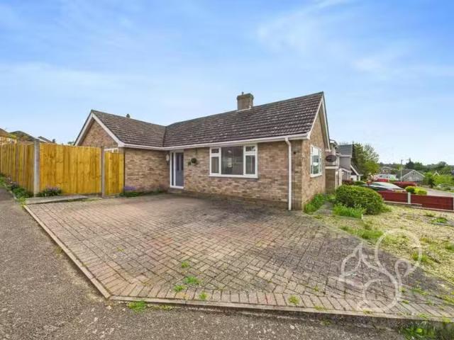 House for rent in London Borough of Hounslow, Hanworth