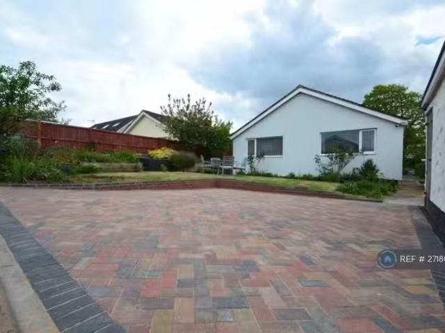 House for rent in Easton-in-gordano, North Somerset