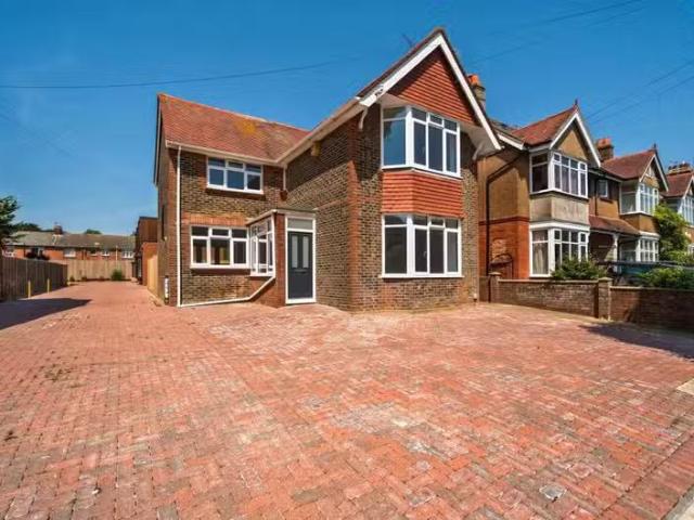 House for rent in Worthing, West Sussex
