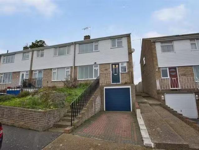 House for rent in Worth, Ash