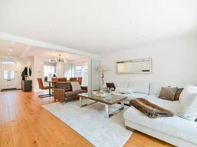 House for rent in Kingston Upon Thames, Greater London