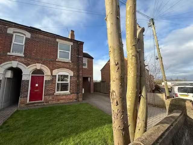 House for rent in Ty Sign, Risca