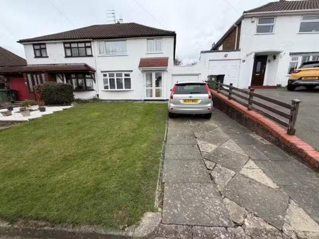 House for rent in Halesowen, West Midlands