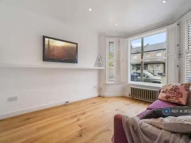 House for rent in Enfield, Greater London