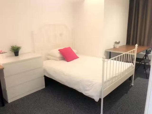 House for rent in Camp Hill, Warwickshire