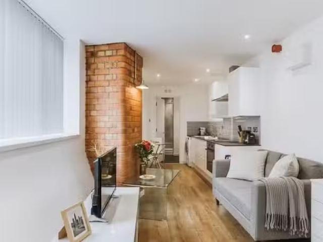 House for rent in Pinfold, Leicestershire