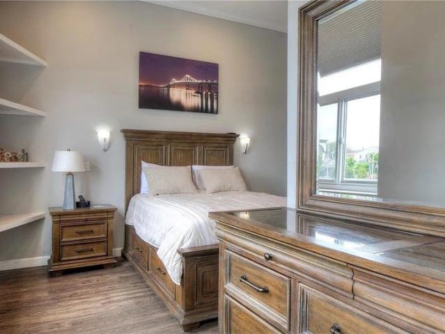 Room for rent in Oakland, Rhode Island
