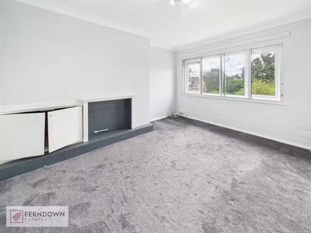 Apartment for rent in Tile Cross, West Midlands