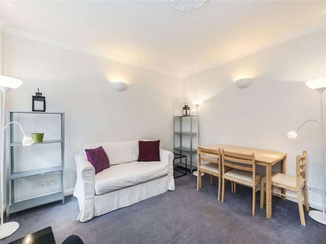 Apartment for rent in Westminster, Victoria