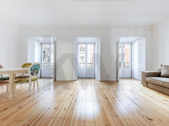 Apartamento alugar em Santo António, Lisboa