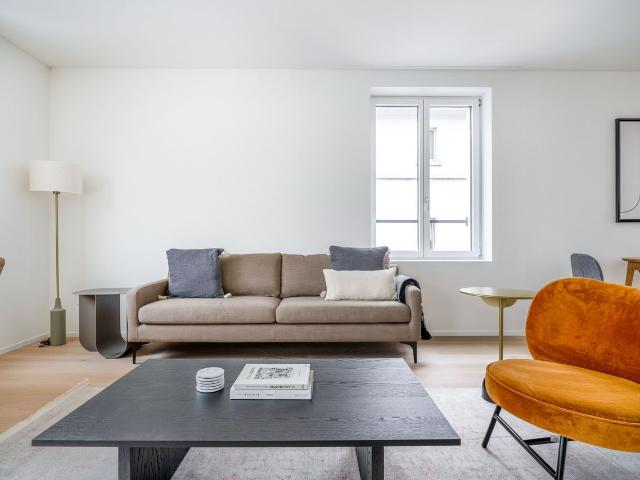 Apartment mieten in Einigen, Zürich