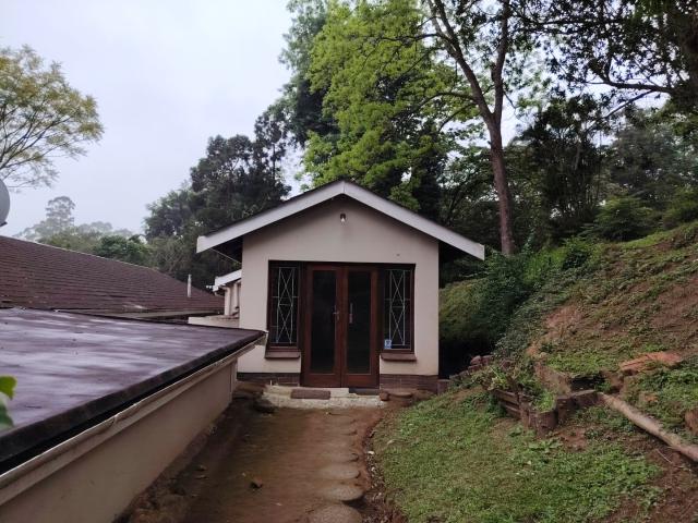 Apartment for rent in Gillitts, Kloof