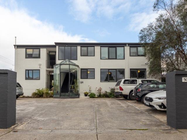 Apartment for sale in Camerons Creek, Victoria