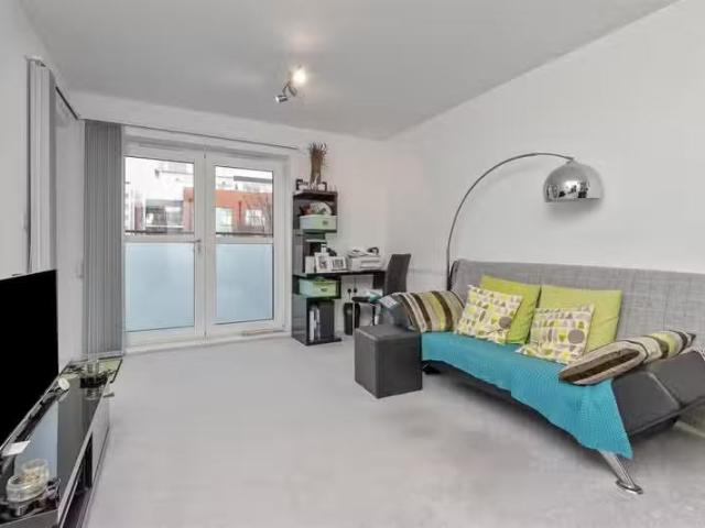 House for rent in St Albans, Five Acres