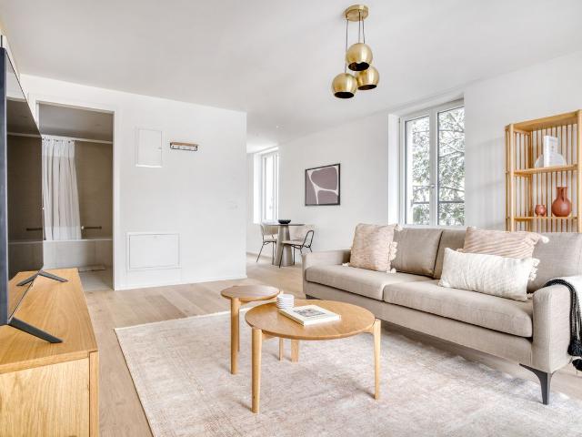 Apartment mieten in Einigen, Zürich