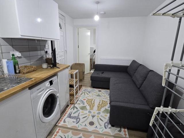 Apartment for rent in West Hackney, Upper Clapton