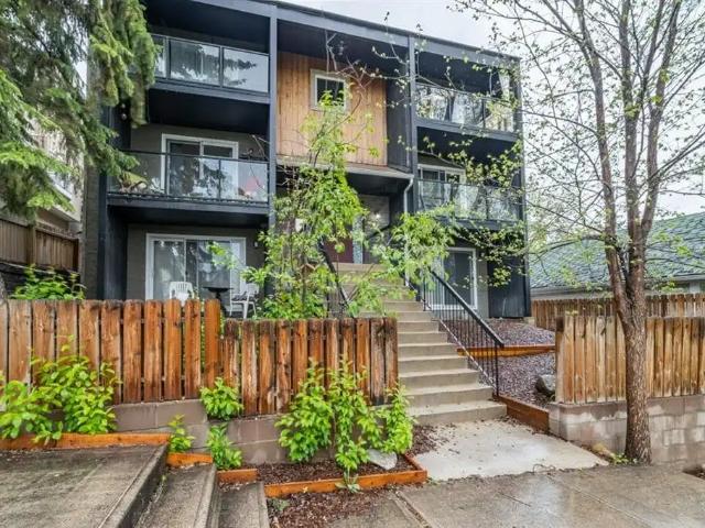 Condo for rent in Crescent Heights, Calgary