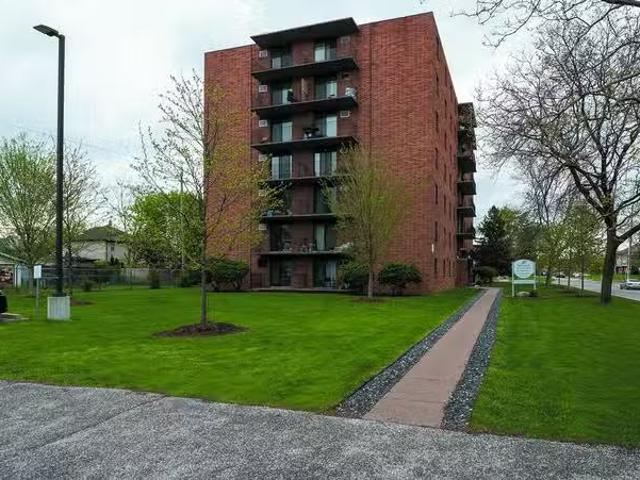 Condo for rent in Maidstone, Ontario