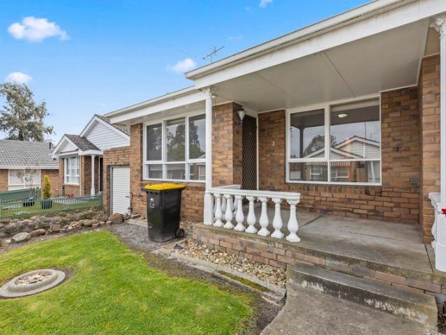 Villa for rent in Camerons Creek, Victoria
