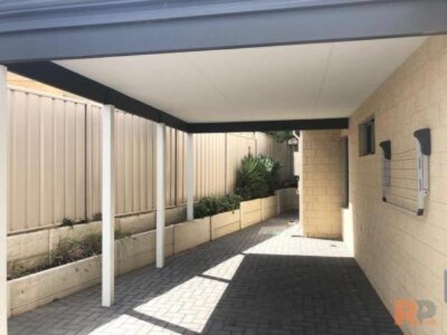 Apartment for rent in Parklands, Western Australia