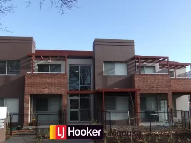 Apartment for rent in Dickson, North Canberra
