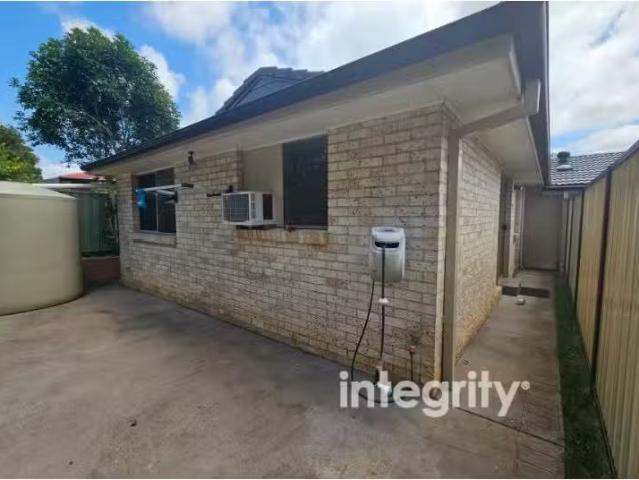 Condo for rent in Bomaderry, New South Wales